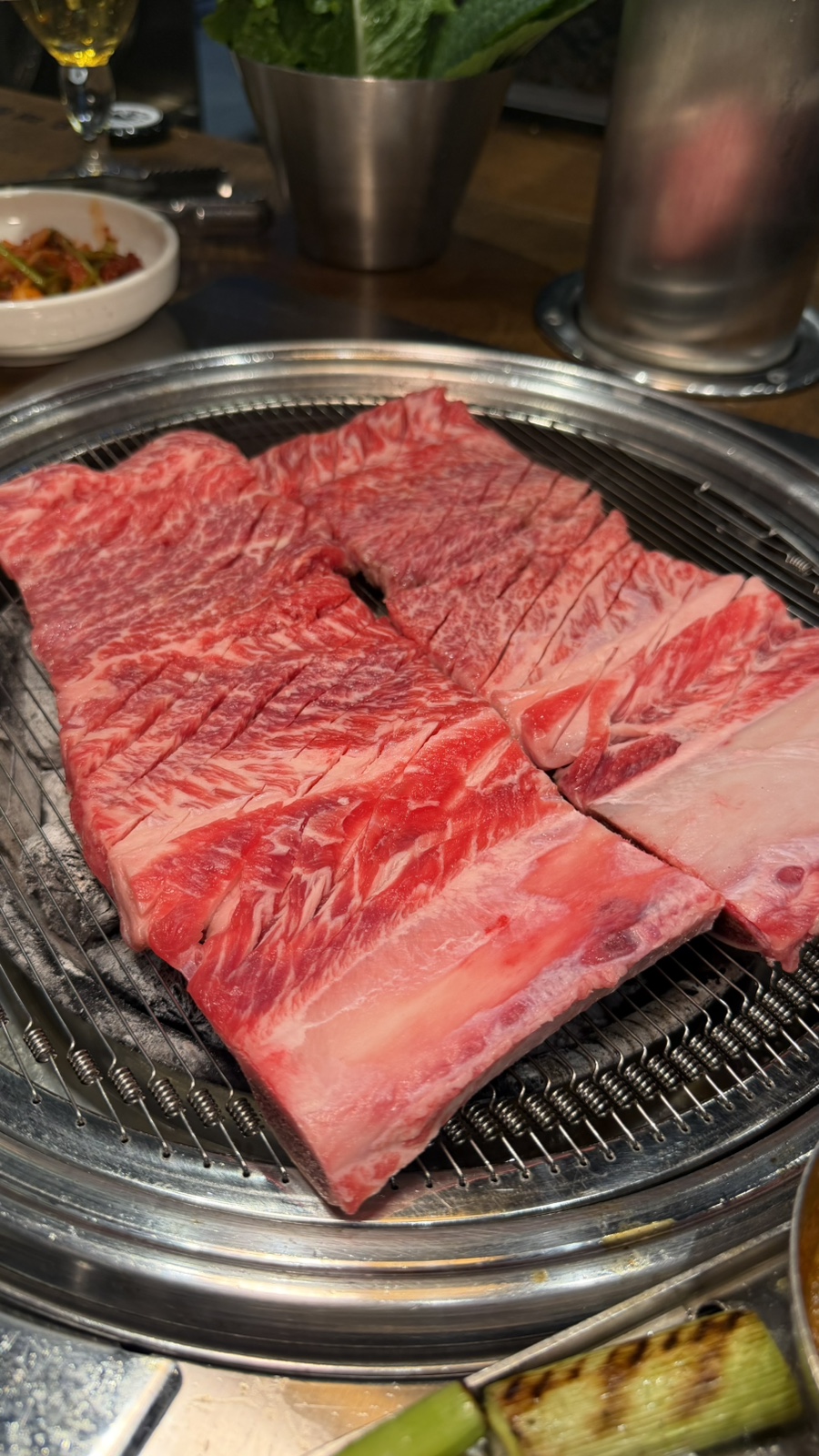 방배역 맛집 오래갈비의 마블링 좋은 소갈비